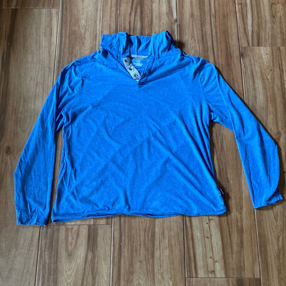 Kenneth Cole sky blue heathered long sleeve hooded Henley shirt